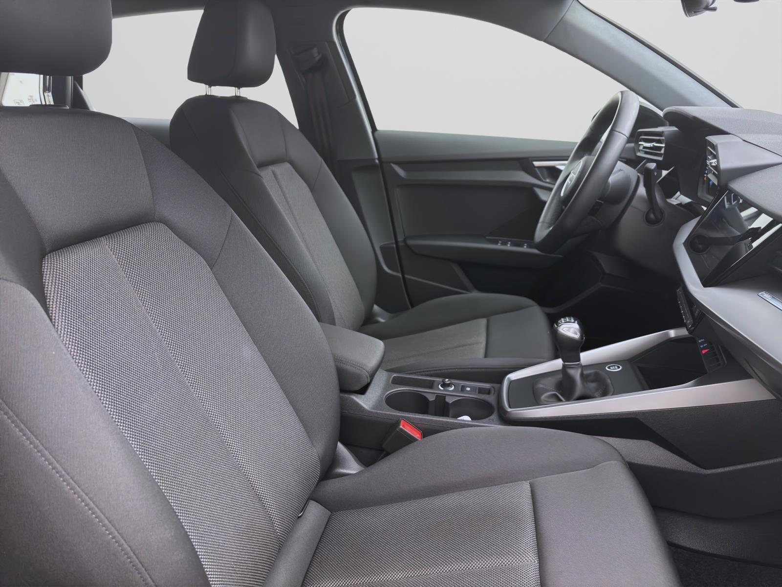 Bild 14: Audi A3 Sportback 30 TDI ADVANCED PDC VIRTUAL KLIMA LM17