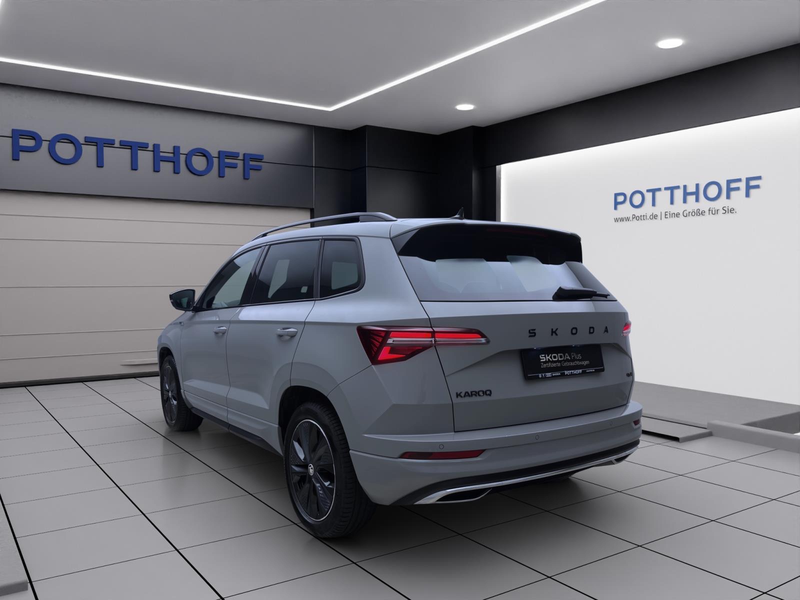 Skoda Karoq 2.0 TDI DSG 4x4 SPORTLINE MATRIX PDC SITZHZG