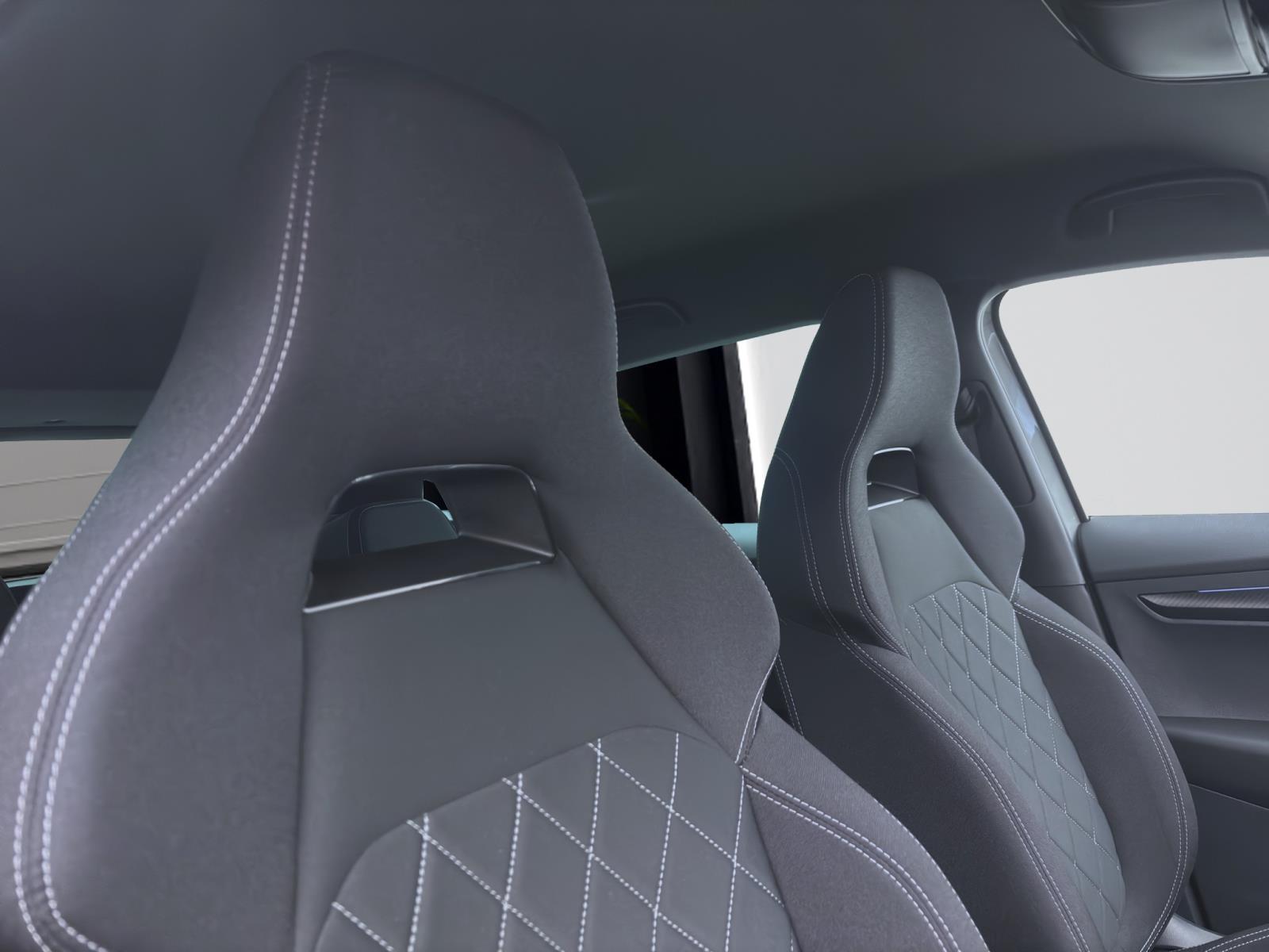 Skoda Karoq 2.0 TDI DSG 4x4 SPORTLINE MATRIX PDC SITZHZG