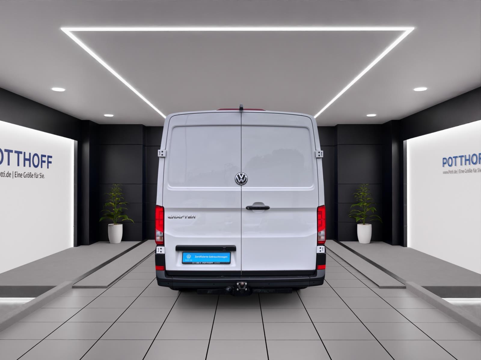 Bild 2: Volkswagen Crafter 35 Kasten 2.0 TDI AHK NAVI KAMERA ACC