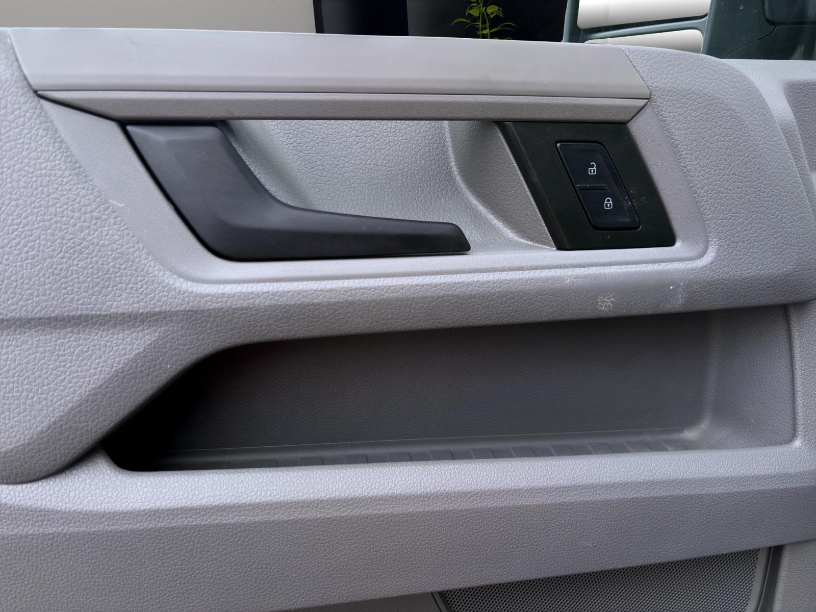Bild 9: Volkswagen Crafter 35 Kasten 2.0 TDI AHK NAVI KAMERA ACC