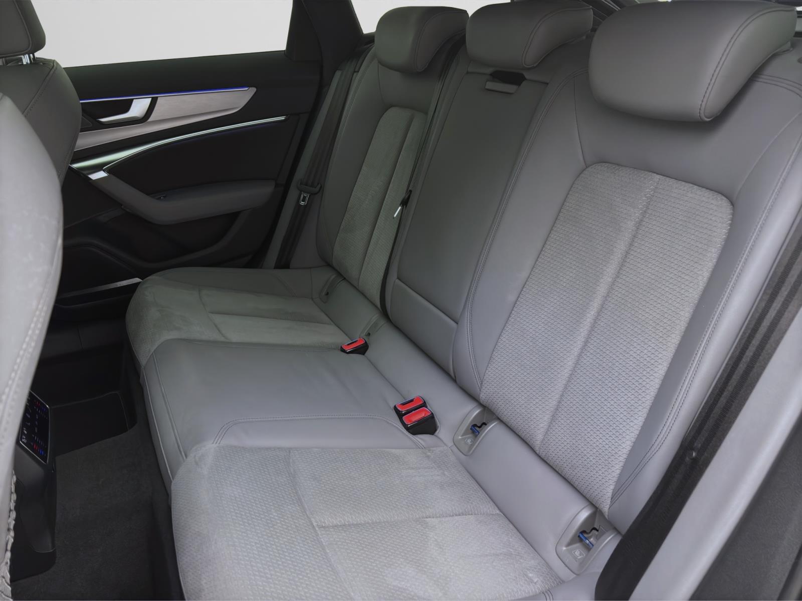 Bild 13: Audi A6 Avant 55 TFSIe Q S LINE PANO MATRIX NAVI+ B&O