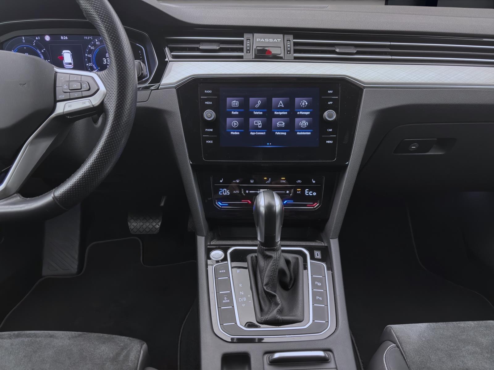 Volkswagen Passat Variant GTE STANDHZG IQ.LIGHT AHK PDC