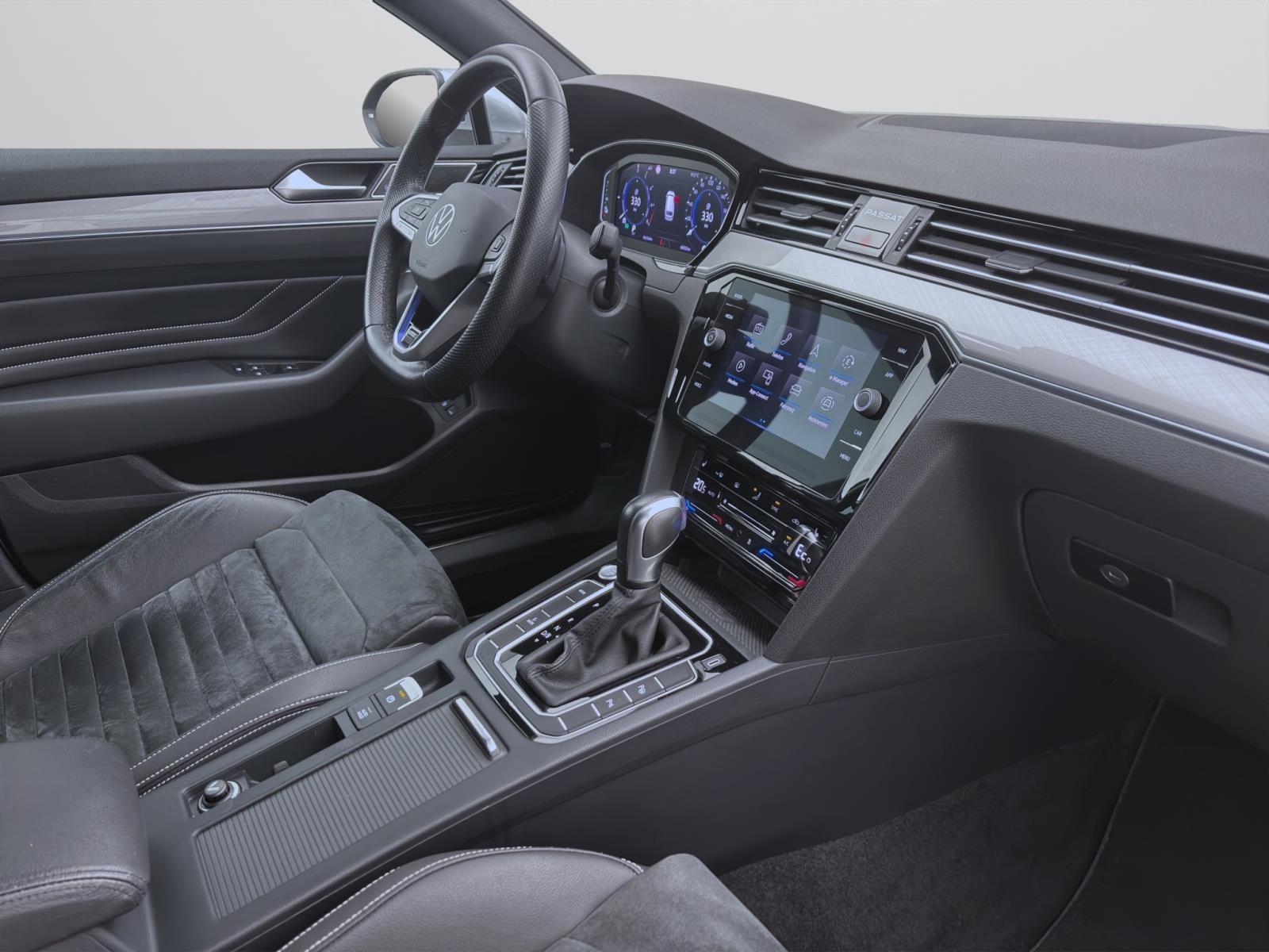 Volkswagen Passat Variant GTE STANDHZG IQ.LIGHT AHK PDC