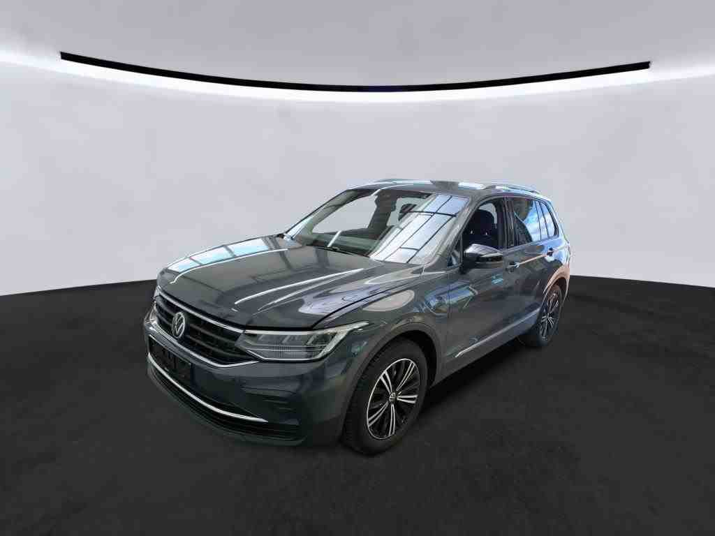Volkswagen Tiguan 1.5 TSI UNITED AHK NAVI KAMERA ACC