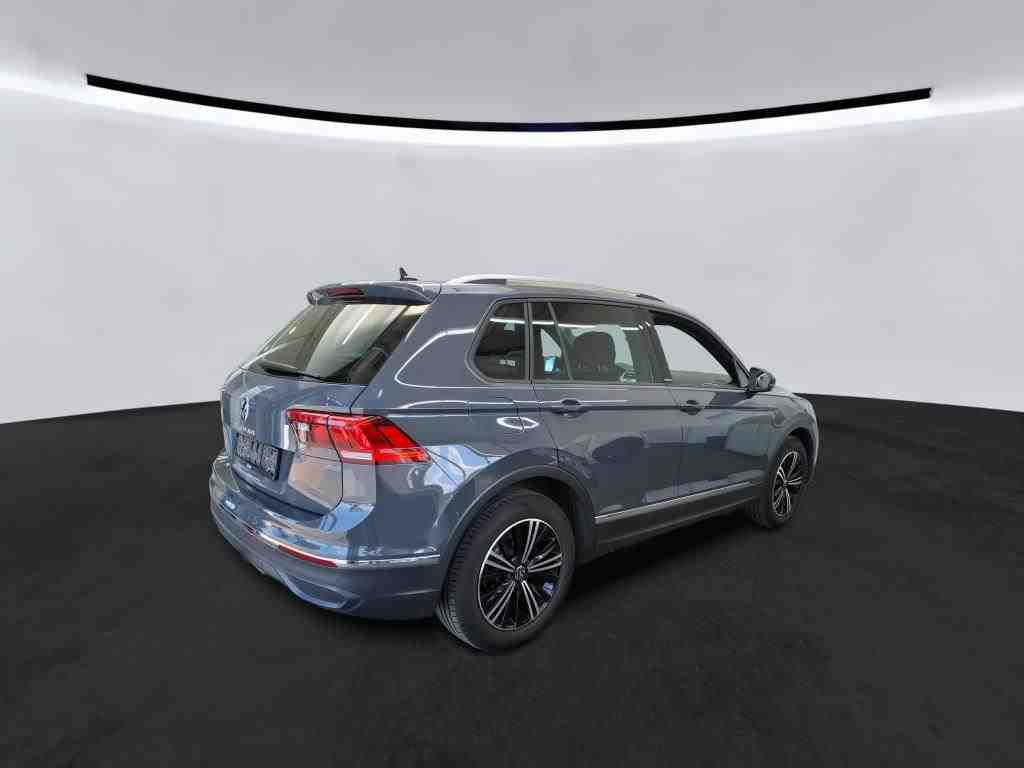 Volkswagen Tiguan 1.5 TSI UNITED AHK NAVI KAMERA ACC