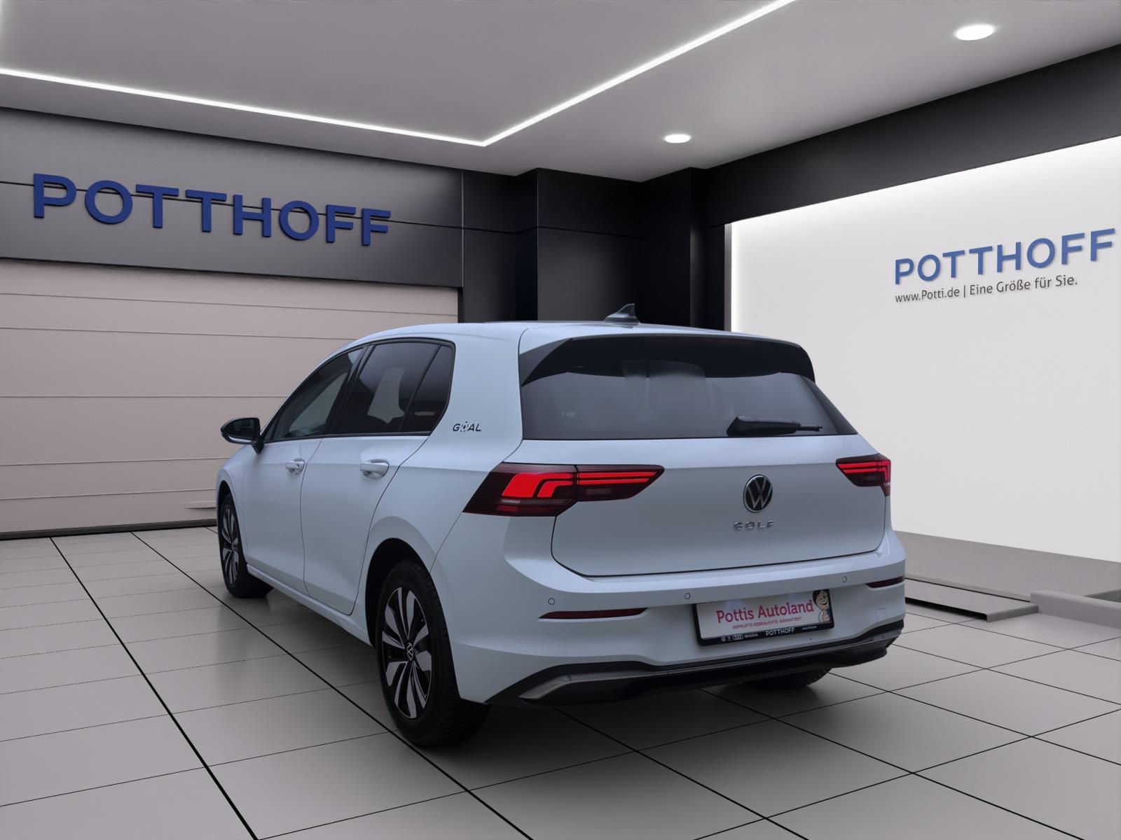 Volkswagen Golf 1.5 TSI GOAL NAVI AHK SITZHZG PDC
