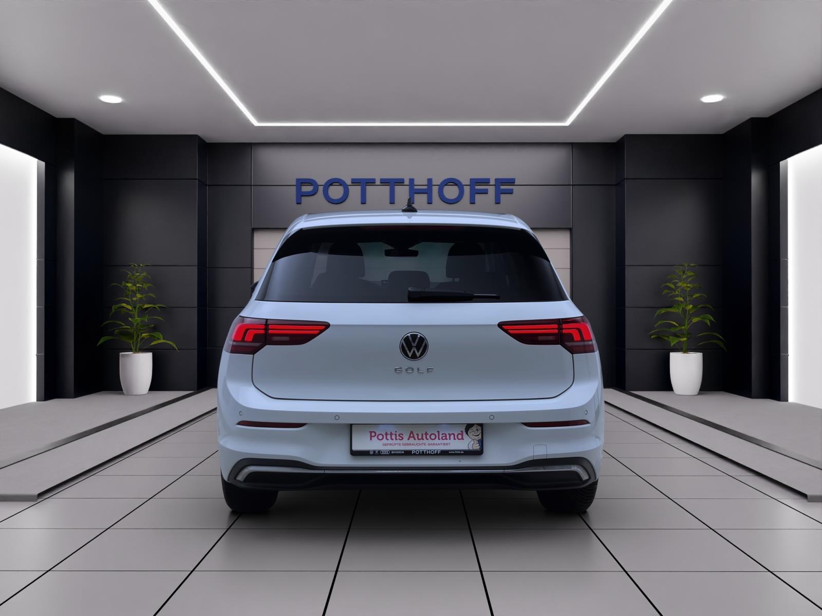 Volkswagen Golf 1.5 TSI GOAL NAVI AHK SITZHZG PDC