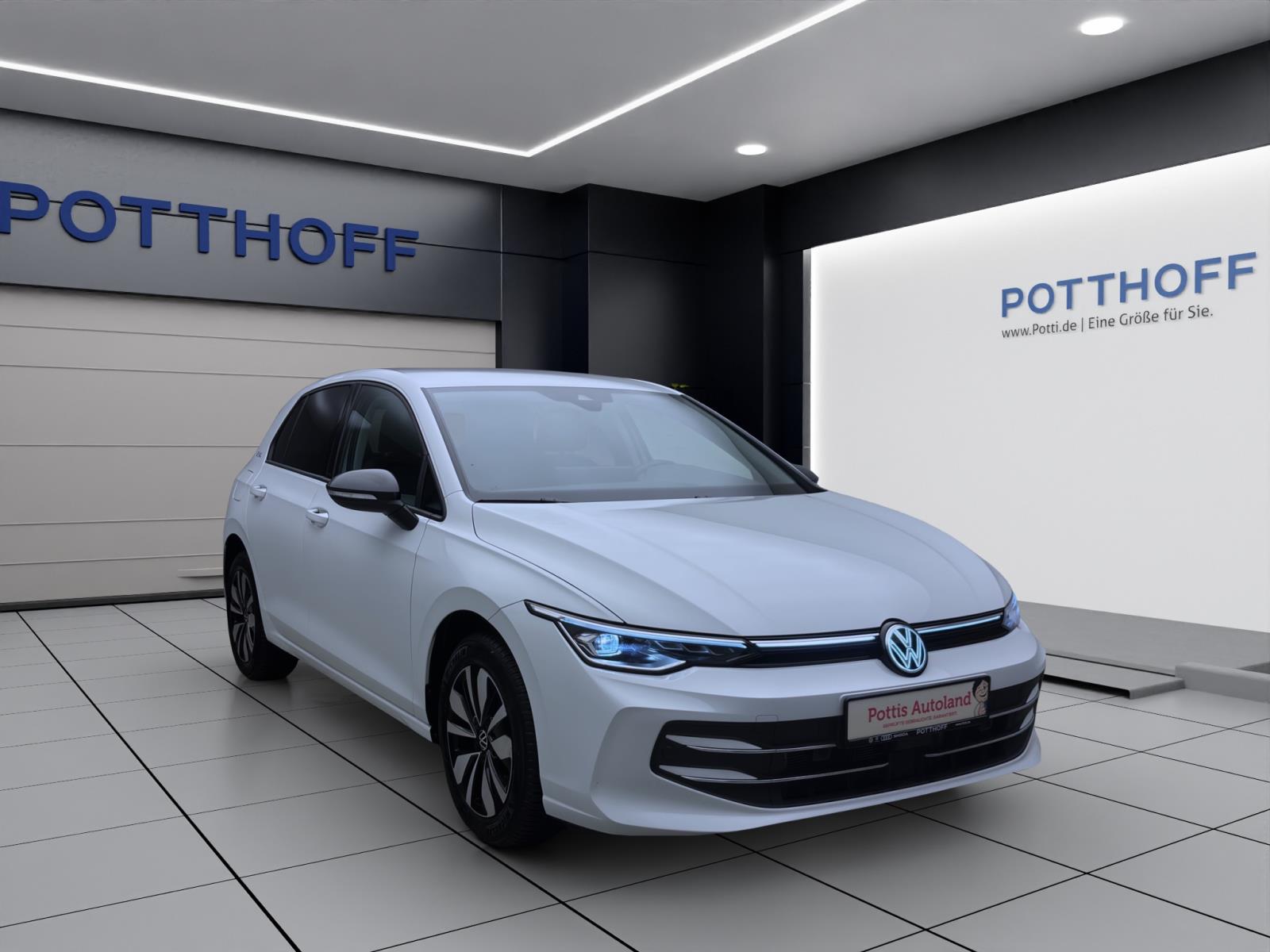 Volkswagen Golf 1.5 TSI GOAL NAVI AHK SITZHZG PDC