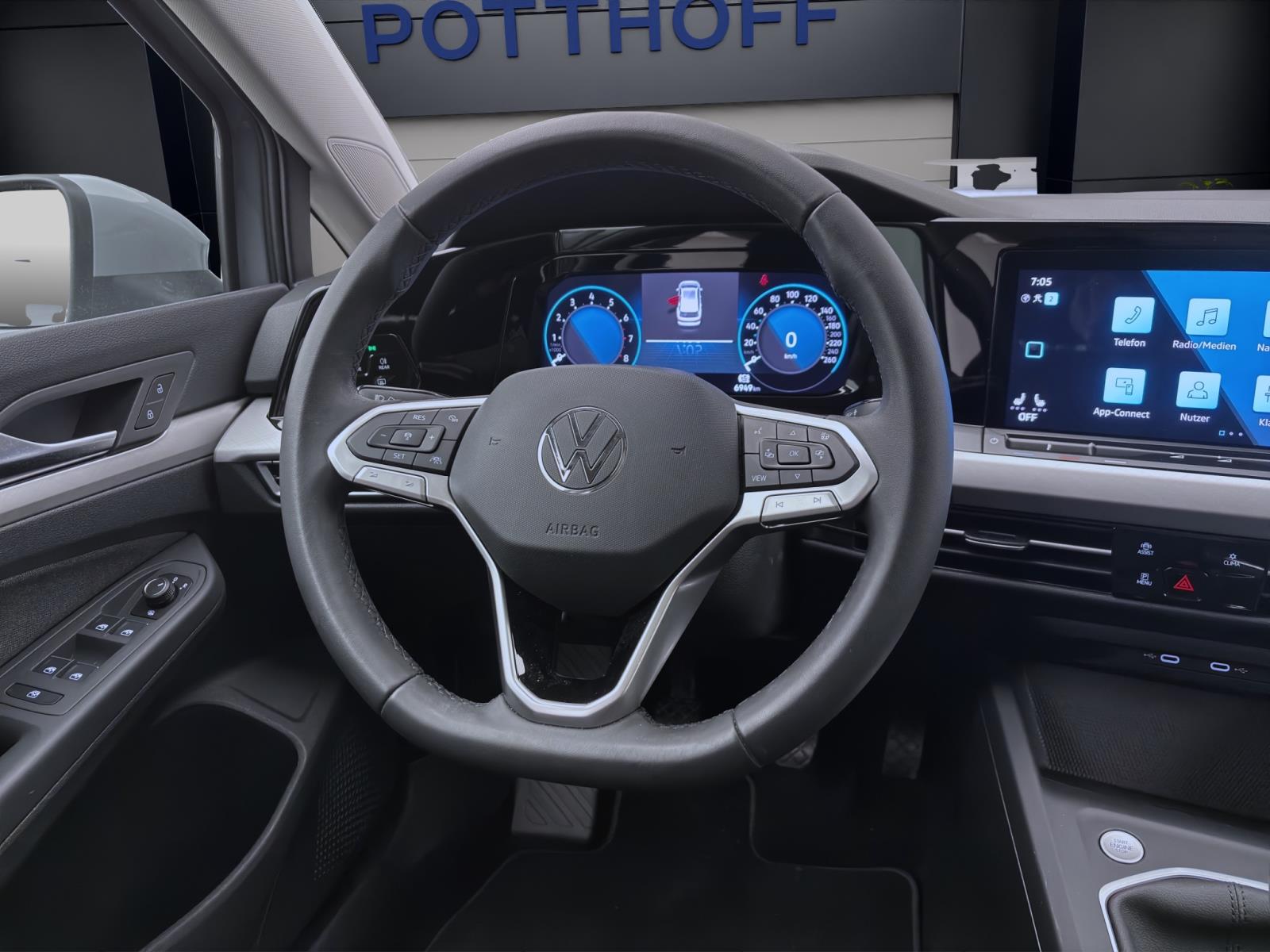 Bild 10: Volkswagen Golf Variant 1.0 TSI LIFE PANO STANDHZG IQ.LIGHT