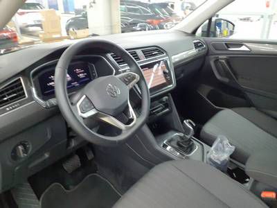 Volkswagen Tiguan Allspace 1.5 TSI DSG LIFE NAVI AHK SITZHZG PDC