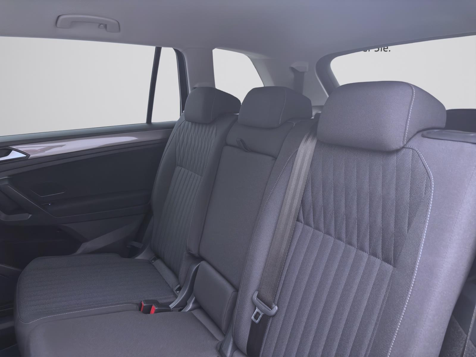 Bild 13: Volkswagen Tiguan Allspace 1.5 TSI DSG LIFE NAVI AHK SITZHZG PDC