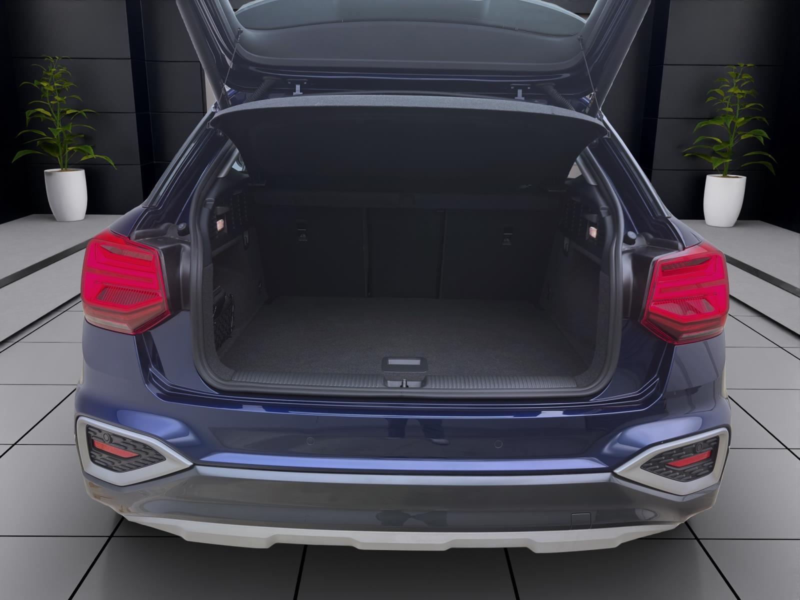 Audi Q2 35 TFSI ADVANCED PDC MATRIX NAVI LM17