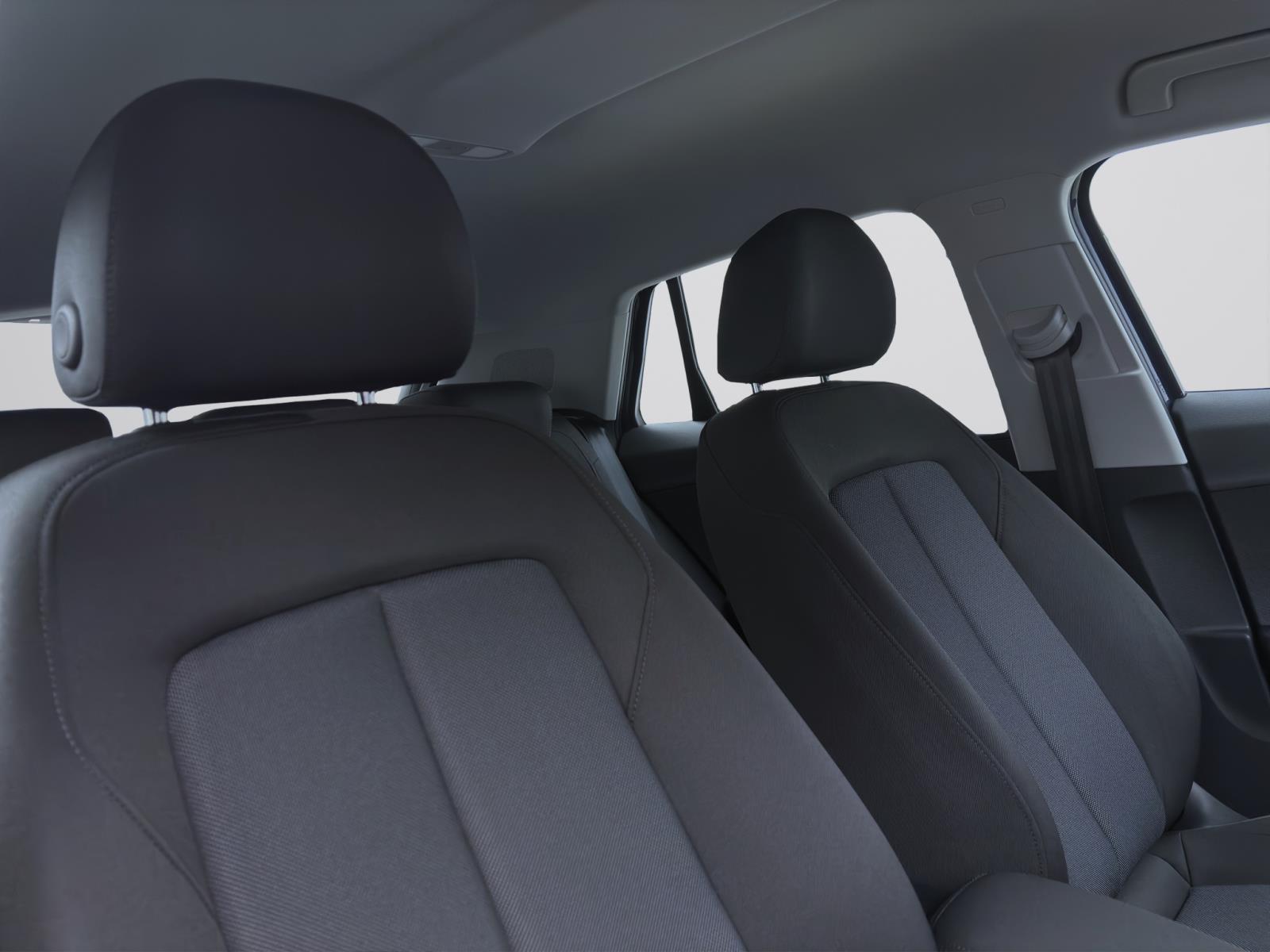 Audi Q2 35 TFSI ADVANCED PDC MATRIX NAVI LM17