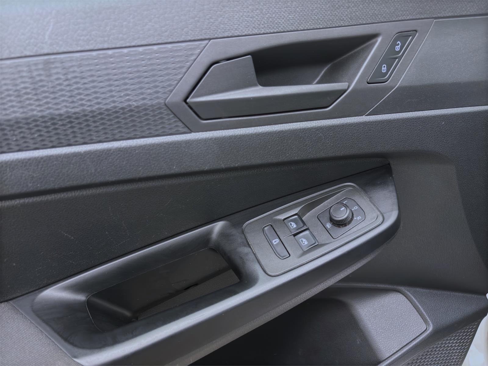 Bild 9: Volkswagen Caddy 2.0 TDI NAVI KLIMA SITZHZG