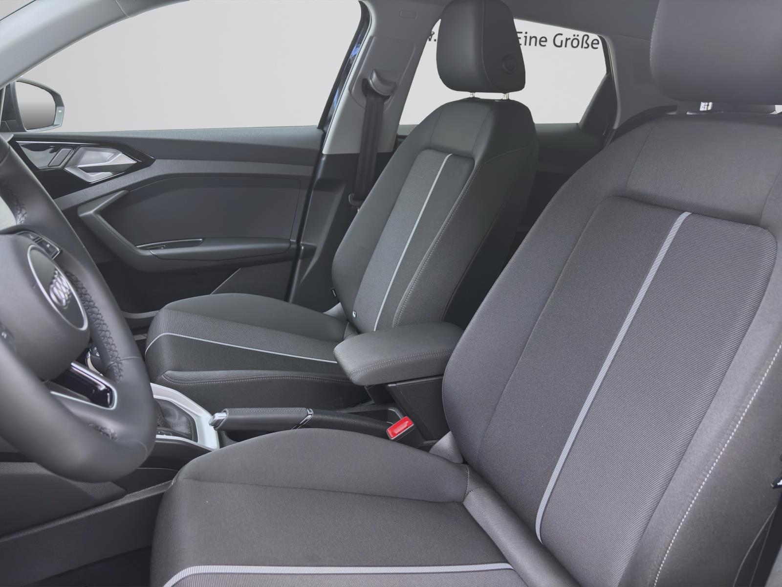 Bild 8: Audi A1 Sportback 25 TFSI ADVANCED PDC KLIMA SITZHZG LM16