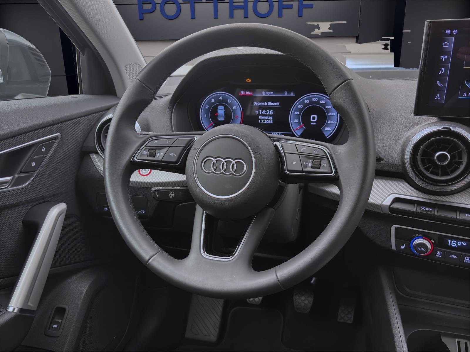 Bild 10: Audi Q2 30 TFSI ADVANCED PDC AHK NAVI KAMERA
