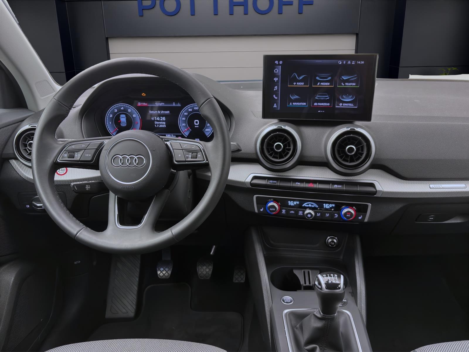 Bild 11: Audi Q2 30 TFSI ADVANCED PDC AHK NAVI KAMERA