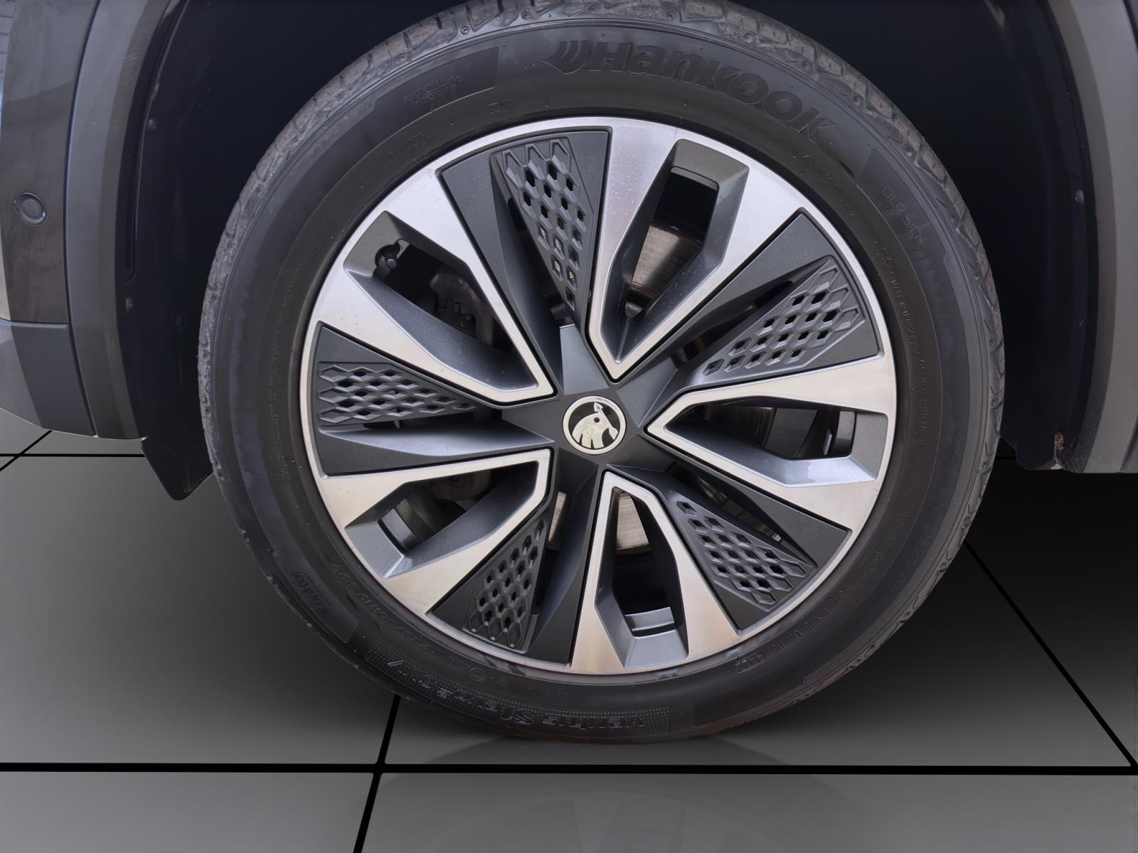 Skoda Kodiaq 2.0 TSI DSG 4x4 TOUR STANDHZG NAVI KAMERA