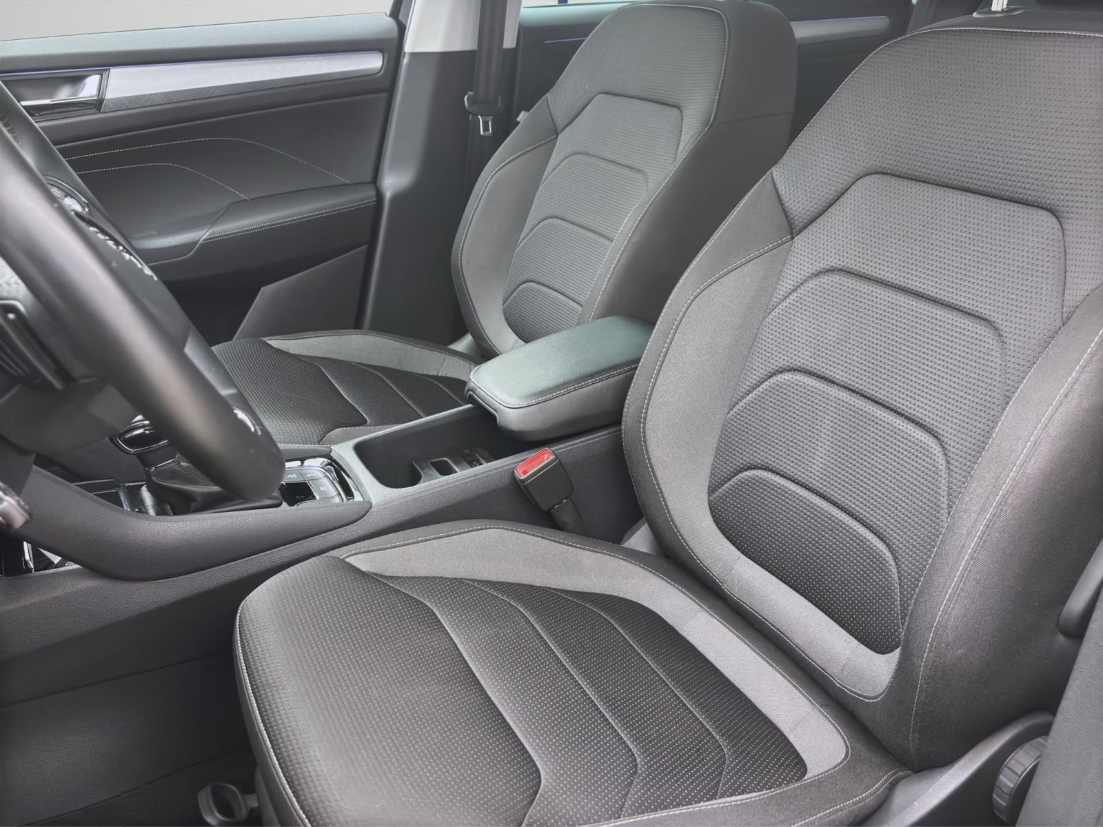 Skoda Kodiaq 2.0 TSI DSG 4x4 TOUR STANDHZG NAVI KAMERA
