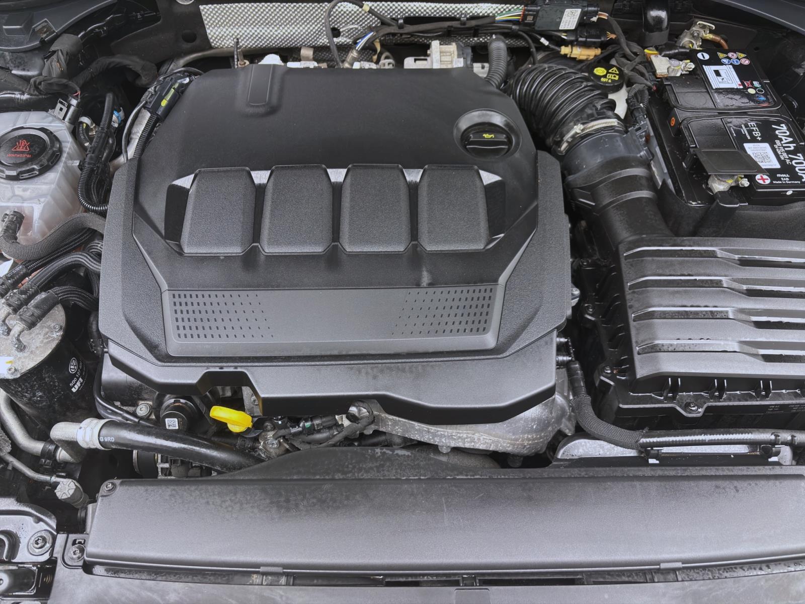 Skoda Superb Combi 2.0 TDI DSG 4x4 SPORTLINE AHK NAVI LED