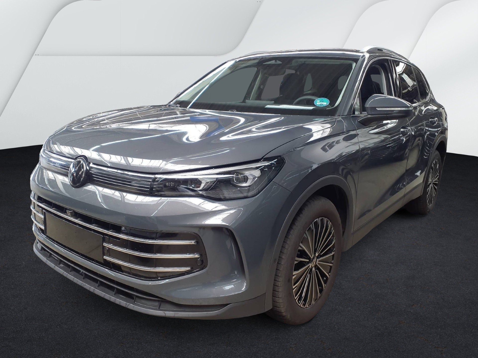 Volkswagen Tiguan 2.0 TDI DSG ELEGANCE NAVI IQ.LIGHT AHK PDC