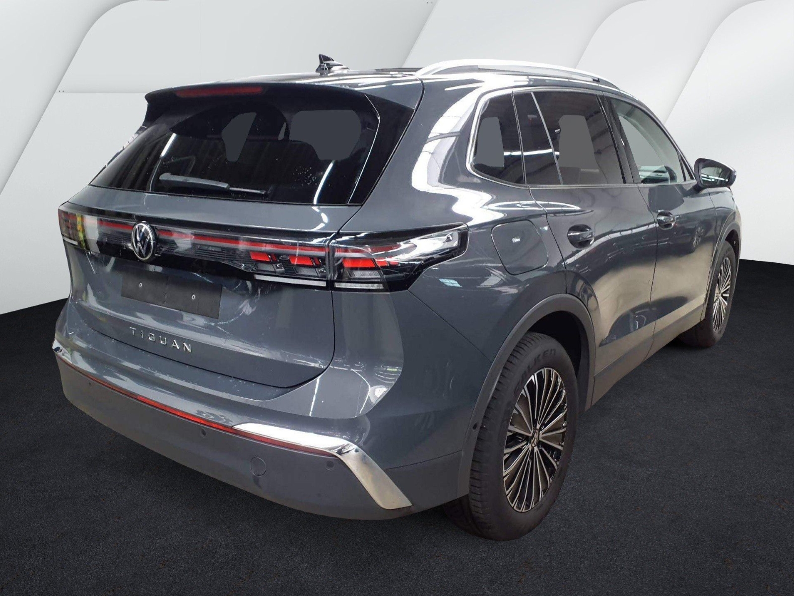 Volkswagen Tiguan 2.0 TDI DSG ELEGANCE NAVI IQ.LIGHT AHK PDC