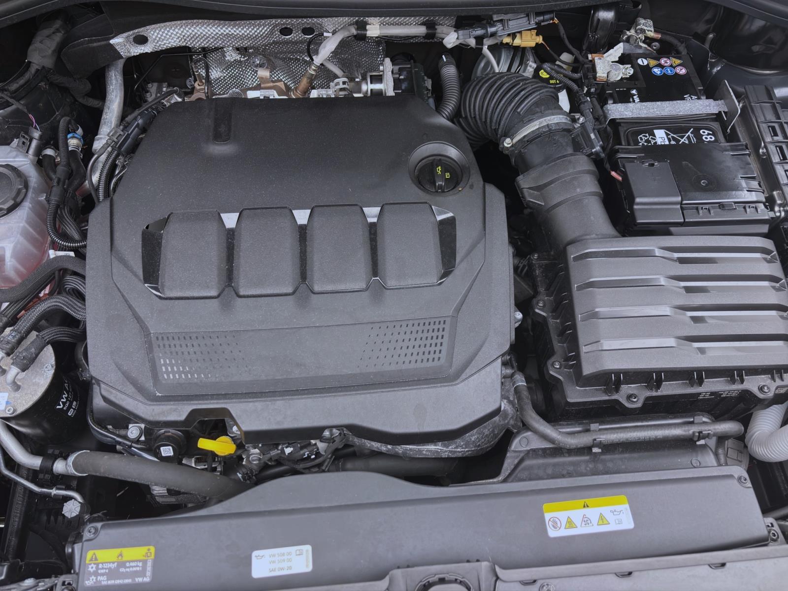 Volkswagen Tiguan 2.0 TDI DSG ELEGANCE NAVI IQ.LIGHT AHK PDC