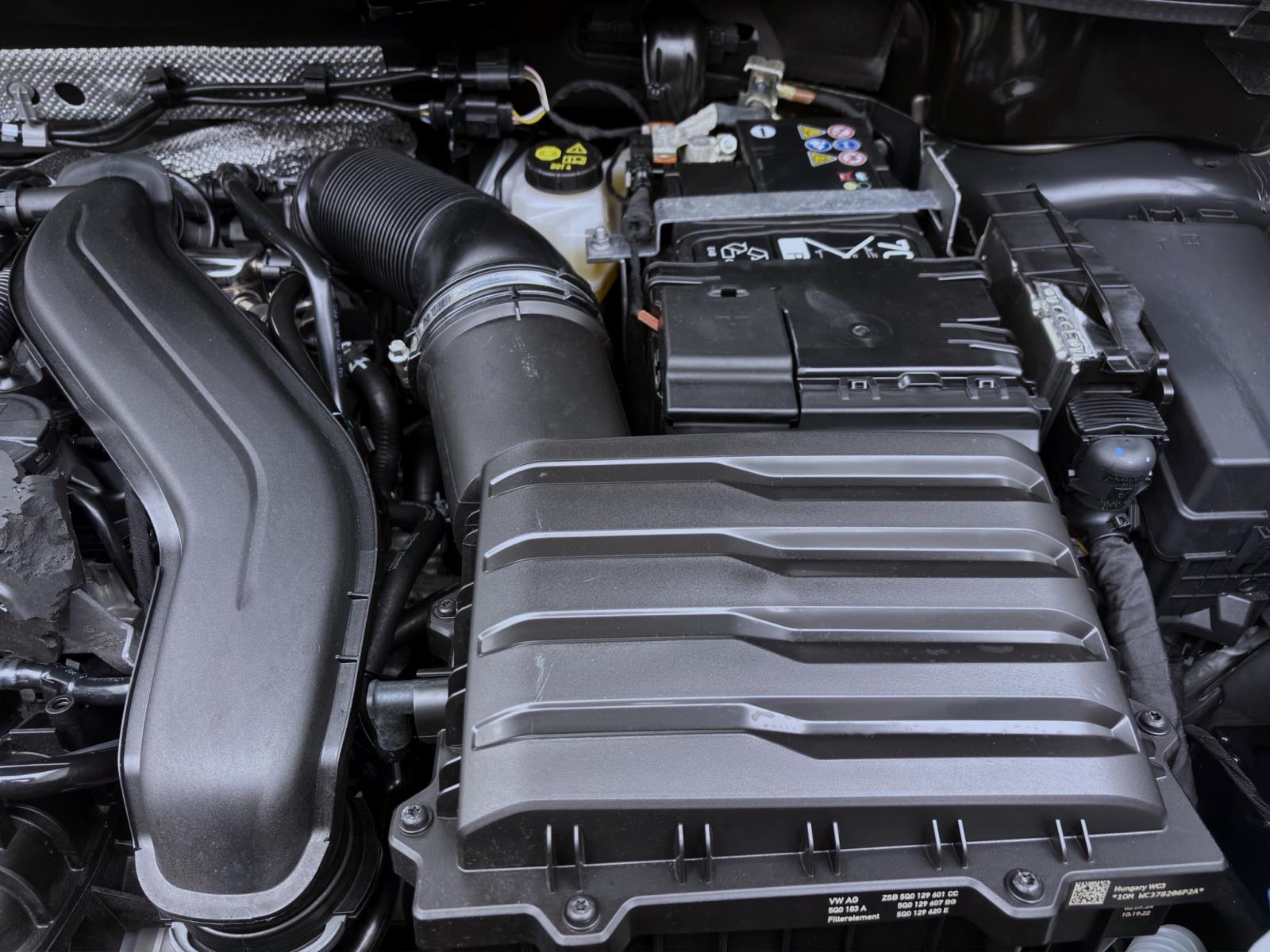 Bild 16: Volkswagen Tiguan 1.5 eTSI DSG LIFE AHK NAVI KAMERA LED+