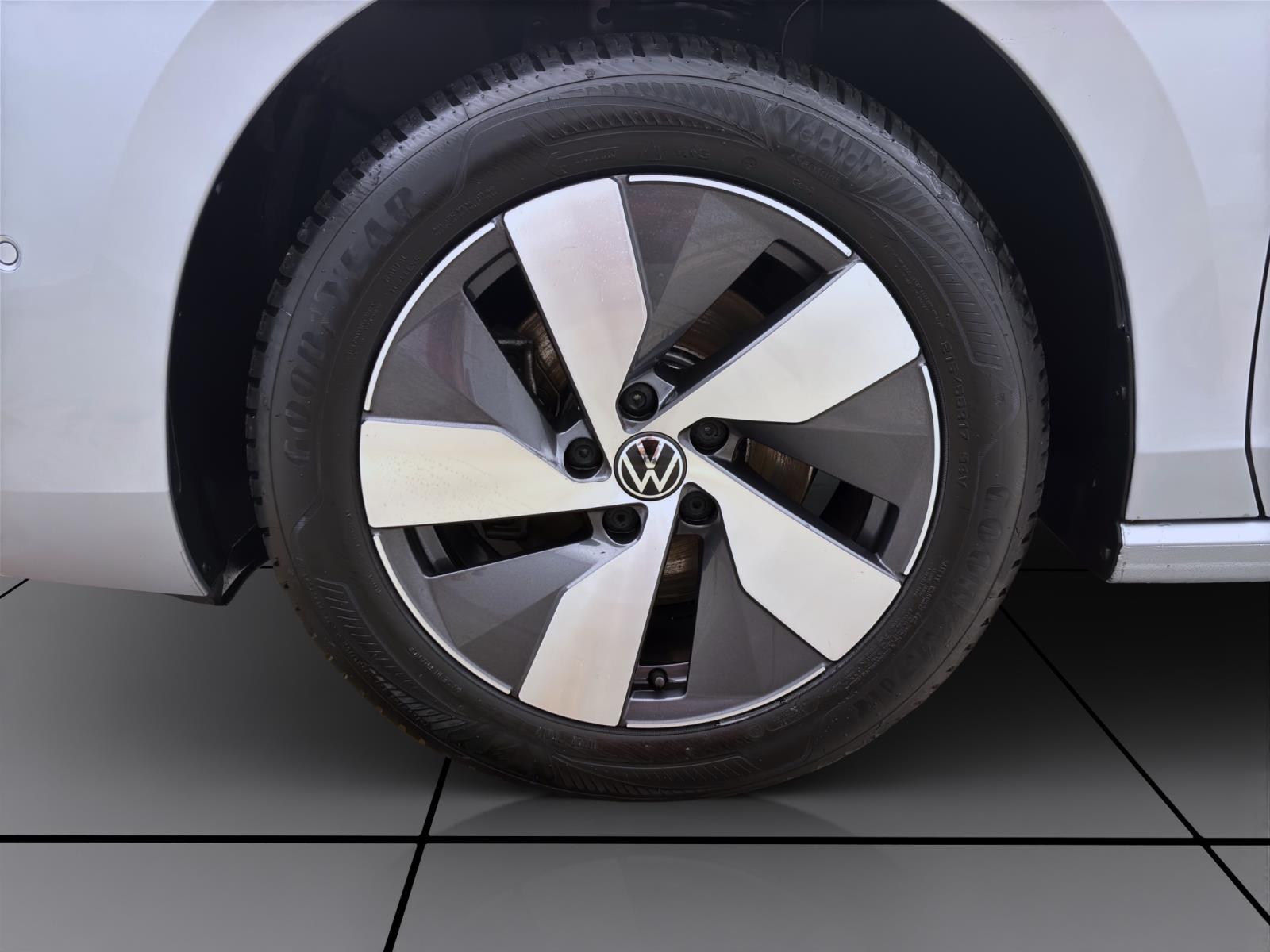 Bild 7: Volkswagen Passat Variant 1.5 eTSI DSG BUSINESS NAVI AHK ACC PDC