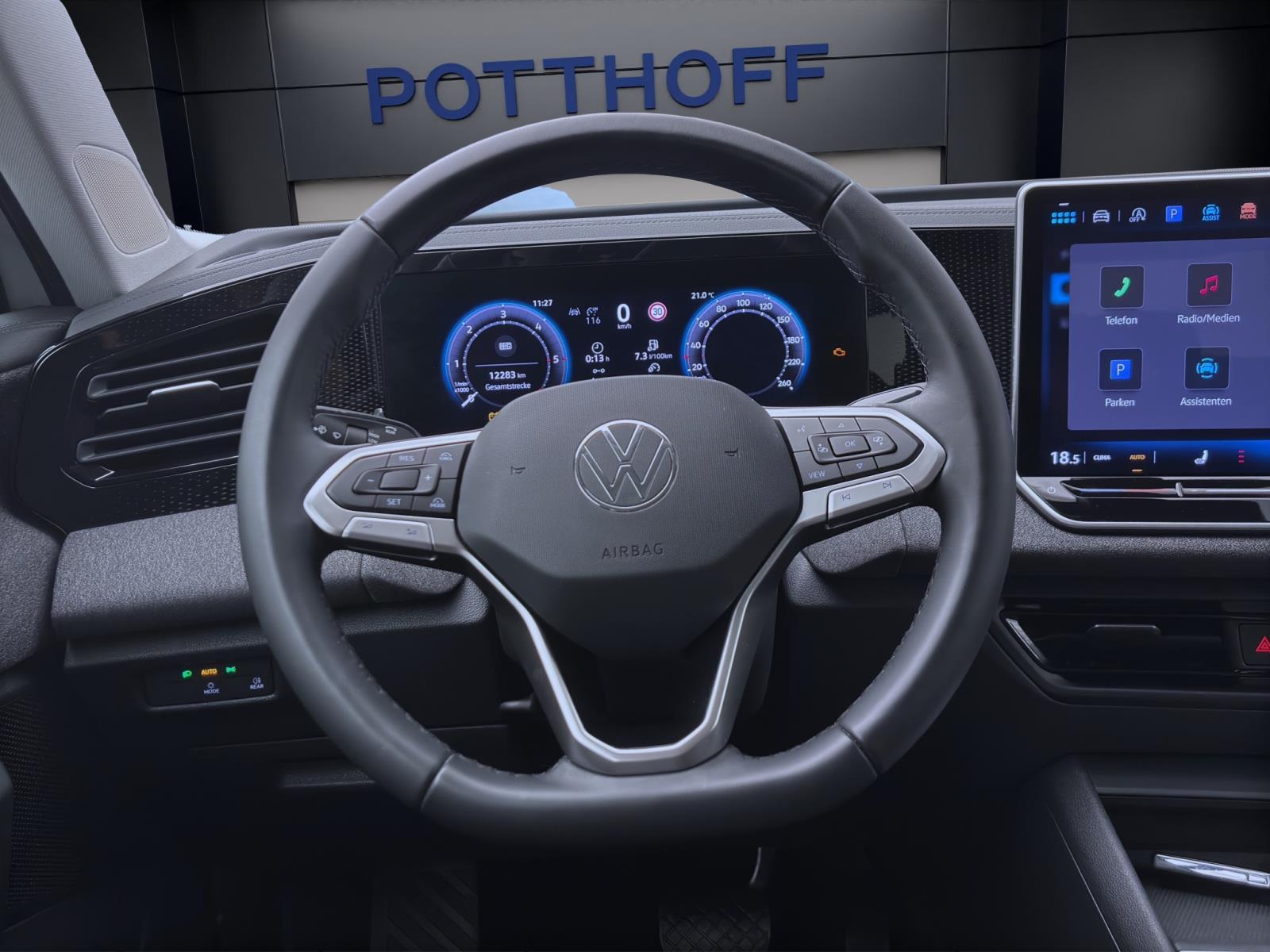 Volkswagen Tiguan 2.0 TDI DSG AHK NAVI KAMERA LED SITZHZG