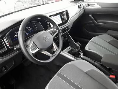 Volkswagen Polo 1.0 TSI DSG STYLE NAVI IQ.LIGHT ACC PDC