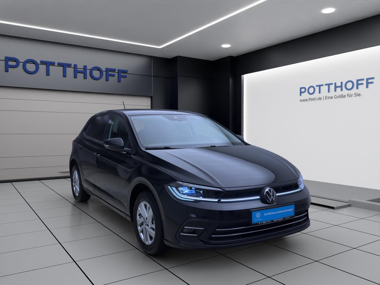 Volkswagen Polo 1.0 TSI DSG STYLE NAVI IQ.LIGHT ACC PDC