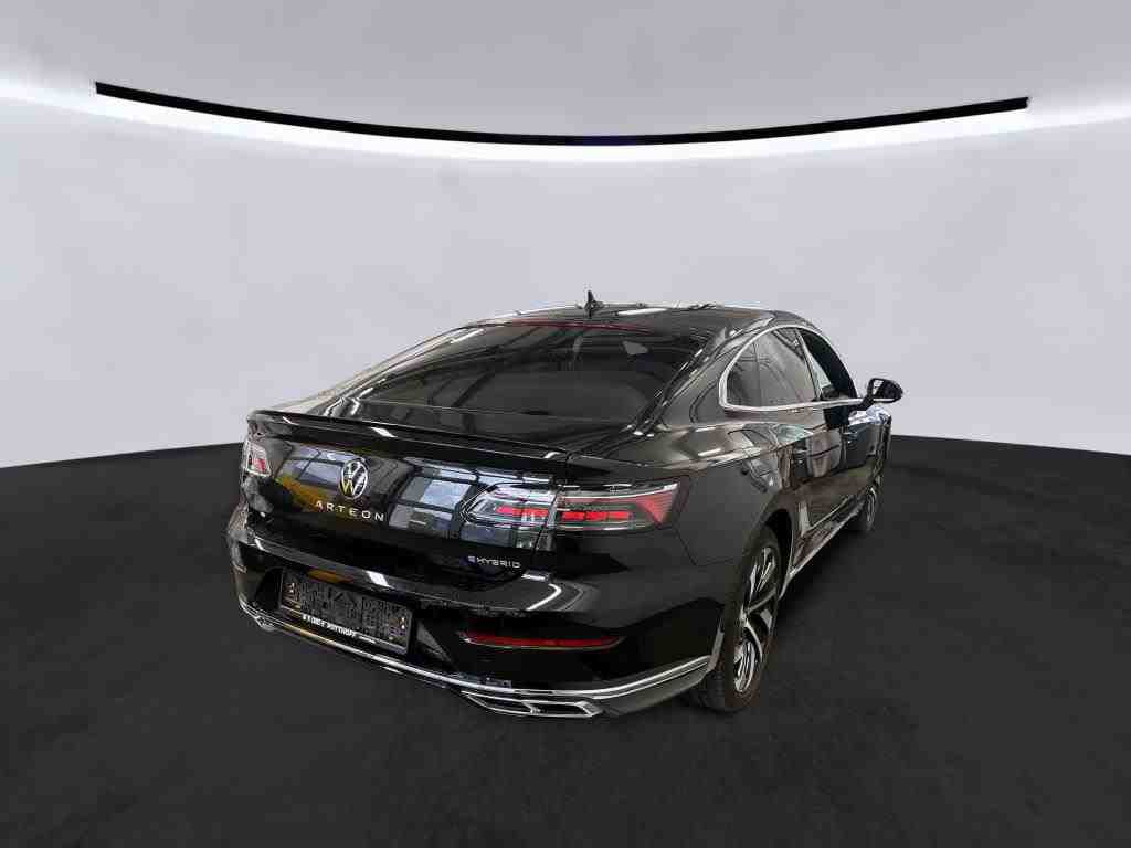 Volkswagen Arteon 1.4 TSI eHybrid R-LINE NAVI PDC KAMERA ACC