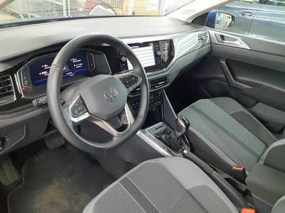 Volkswagen Polo 1.0 TSI DSG STYLE NAVI IQ.LIGHT SITZHZG PDC