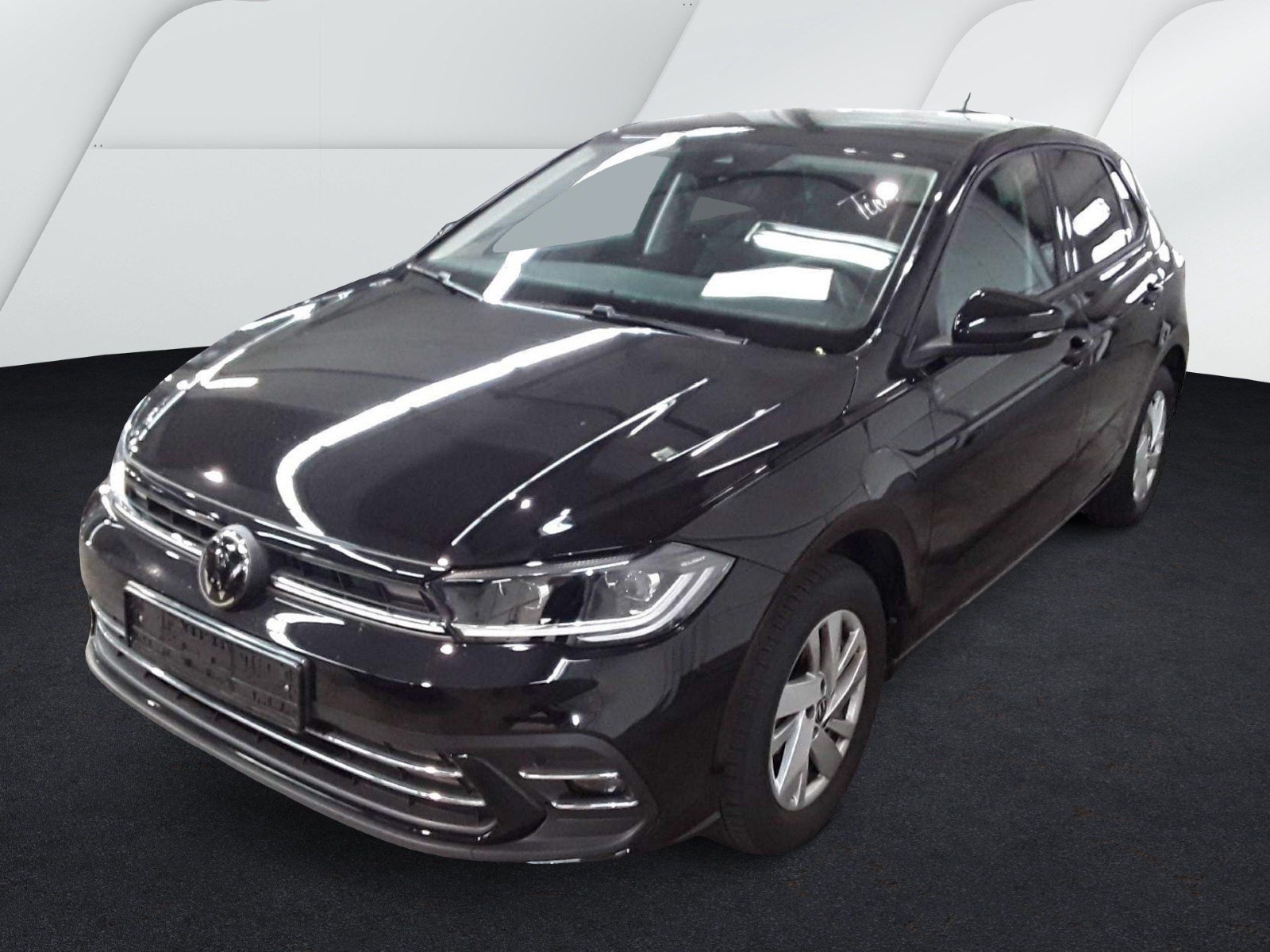 Volkswagen Polo 1.0 TSI DSG STYLE NAVI IQ.LIGHT SITZHZG PDC