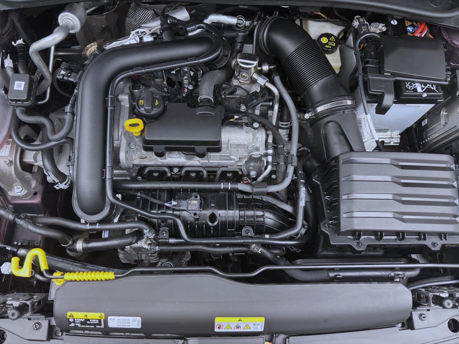 Volkswagen Polo 1.0 TSI DSG STYLE NAVI IQ.LIGHT SITZHZG PDC