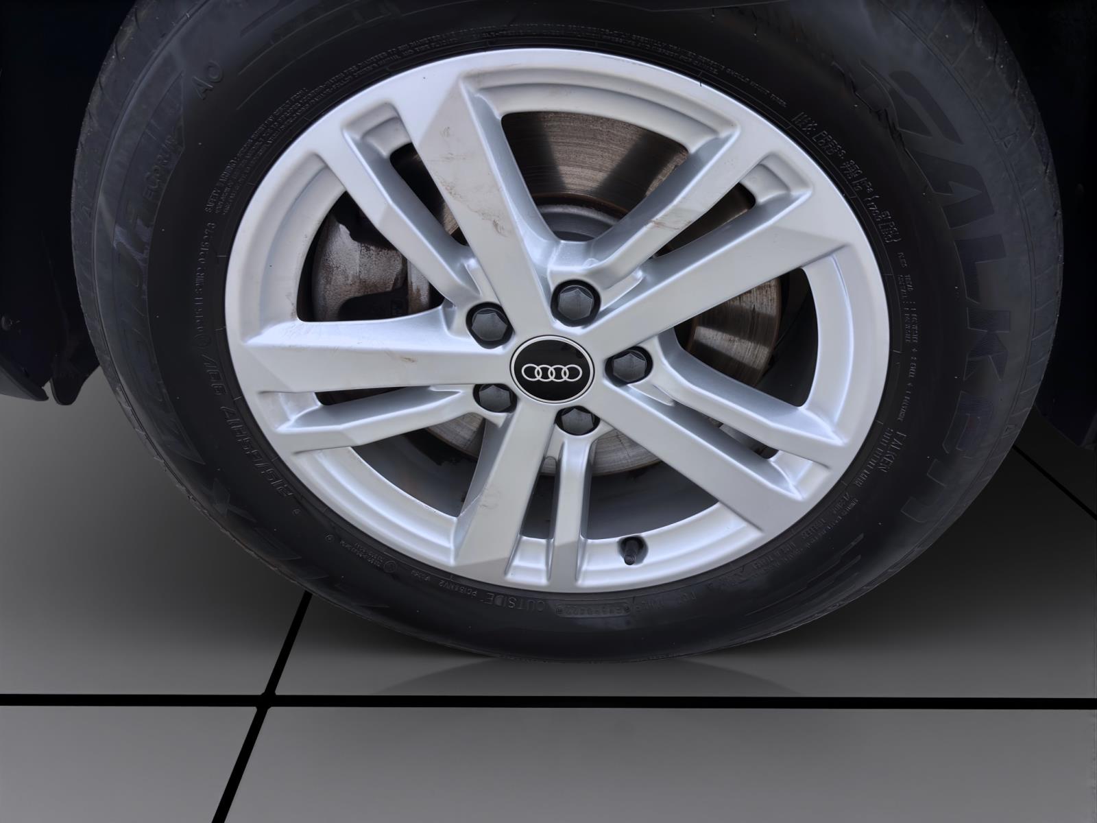 Audi Q3 45 TFSIe PANO AHK NAVI SHZG VIRTUAL