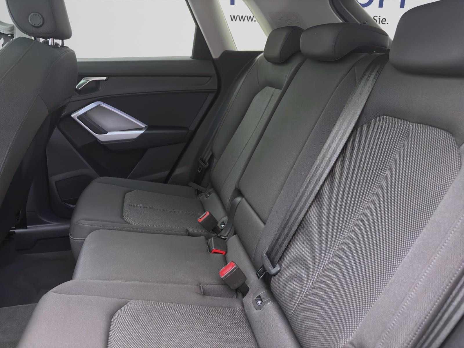 Audi Q3 45 TFSIe PANO AHK NAVI SHZG VIRTUAL