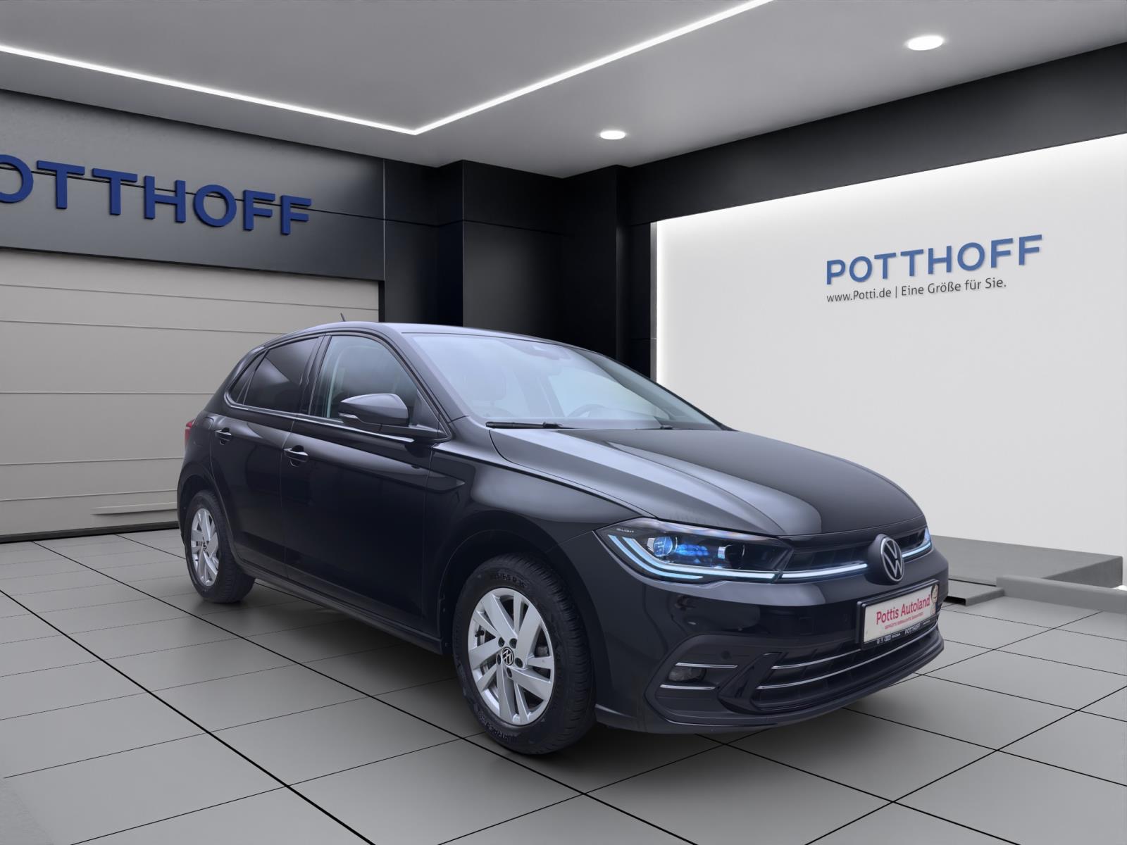 Volkswagen Polo 1.0 TSI DSG STYLE NAVI IQ.LIGHT ACC PDC