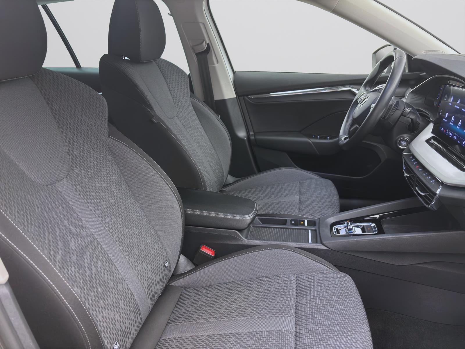 Bild 15: Skoda Octavia Combi 2.0 TDI DSG STYLE NAVI AHK PDC ACC