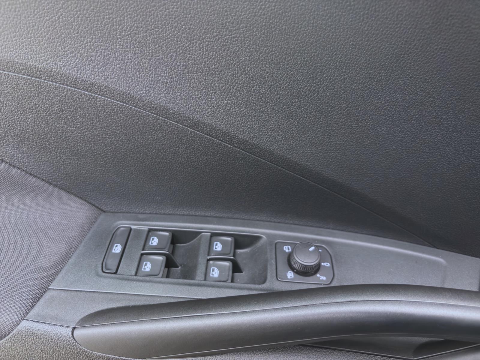 Bild 9: Skoda Fabia 1.0 TSI DSG DRIVE PANO NAVI PDC ACC