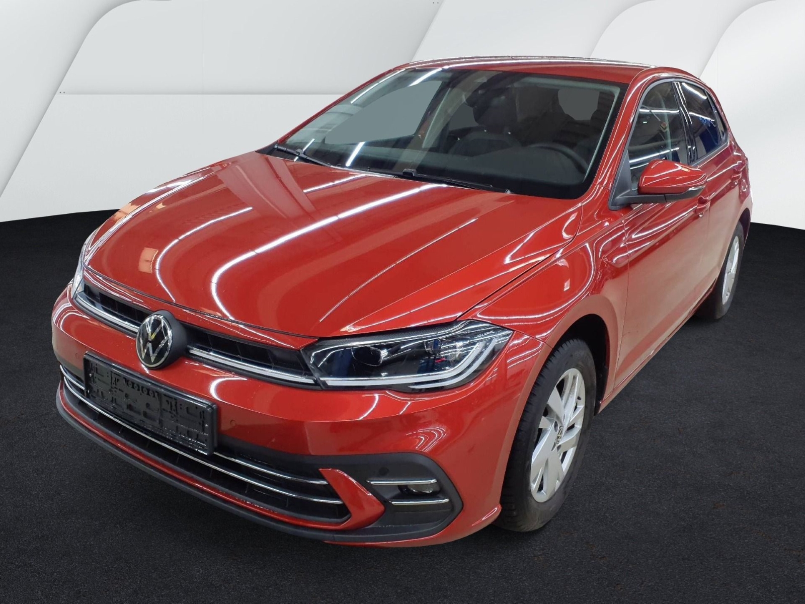 Volkswagen Polo 1.0 TSI DSG STYLE NAVI IQ.LIGHT SITZHZG PDC