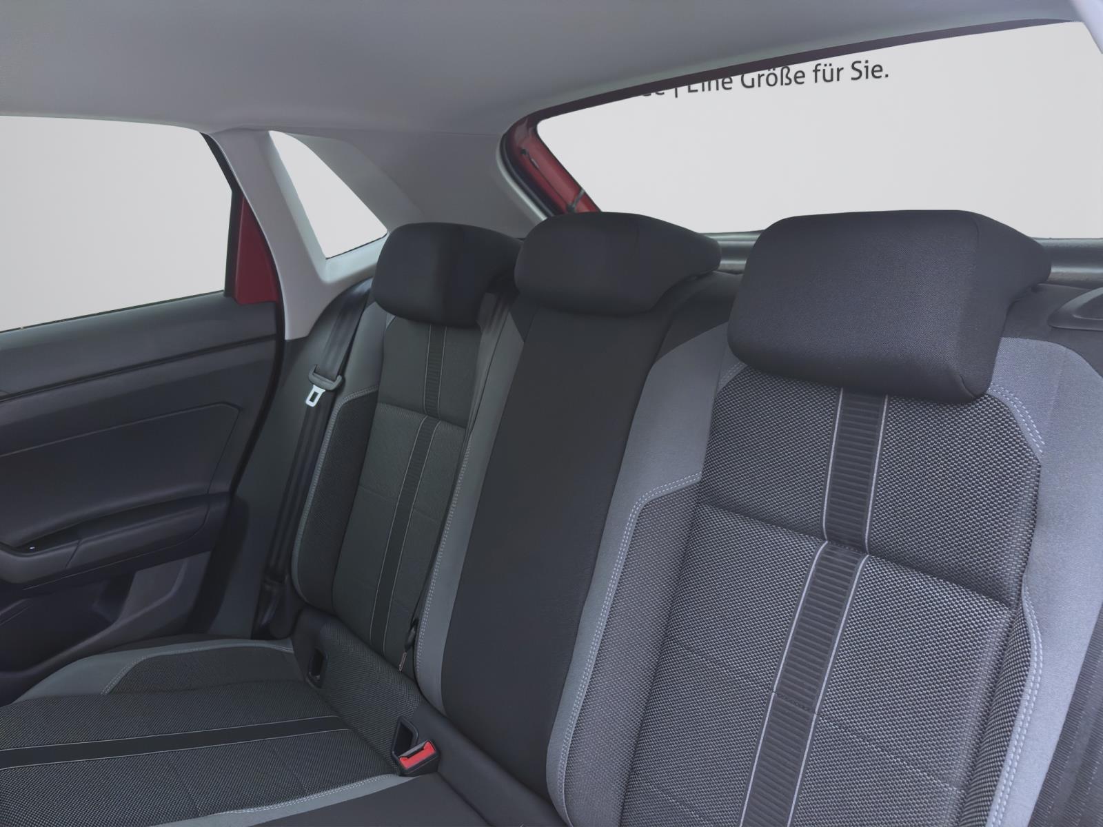 Volkswagen Polo 1.0 TSI DSG STYLE NAVI IQ.LIGHT SITZHZG PDC