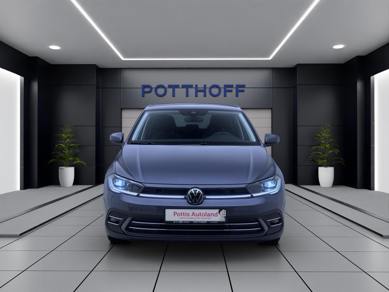 Volkswagen Polo 1.0 TSI DSG STYLE NAVI IQ.LIGHT ACC PDC