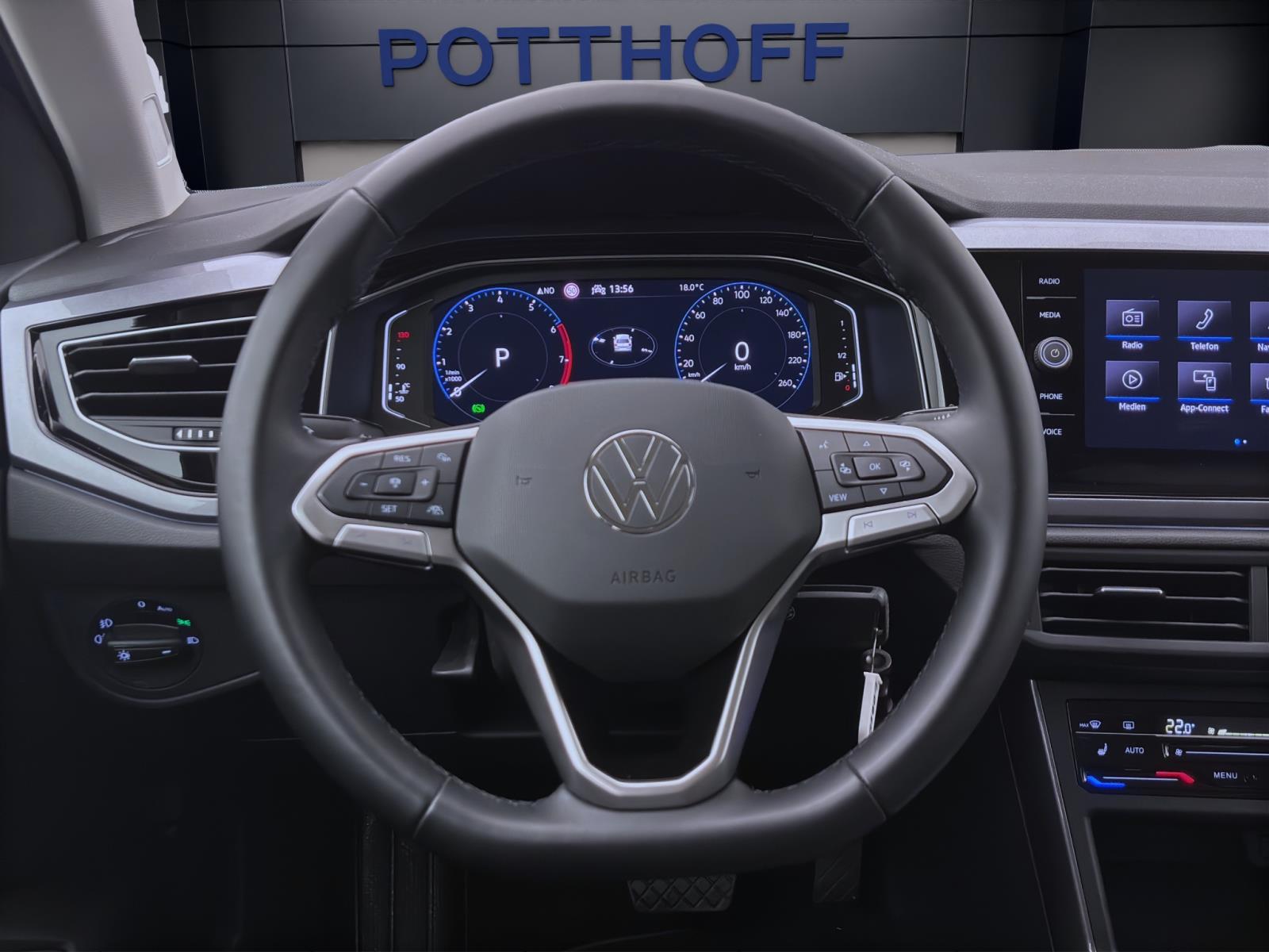 Volkswagen Polo 1.0 TSI DSG STYLE NAVI LED SITZHZG PDC
