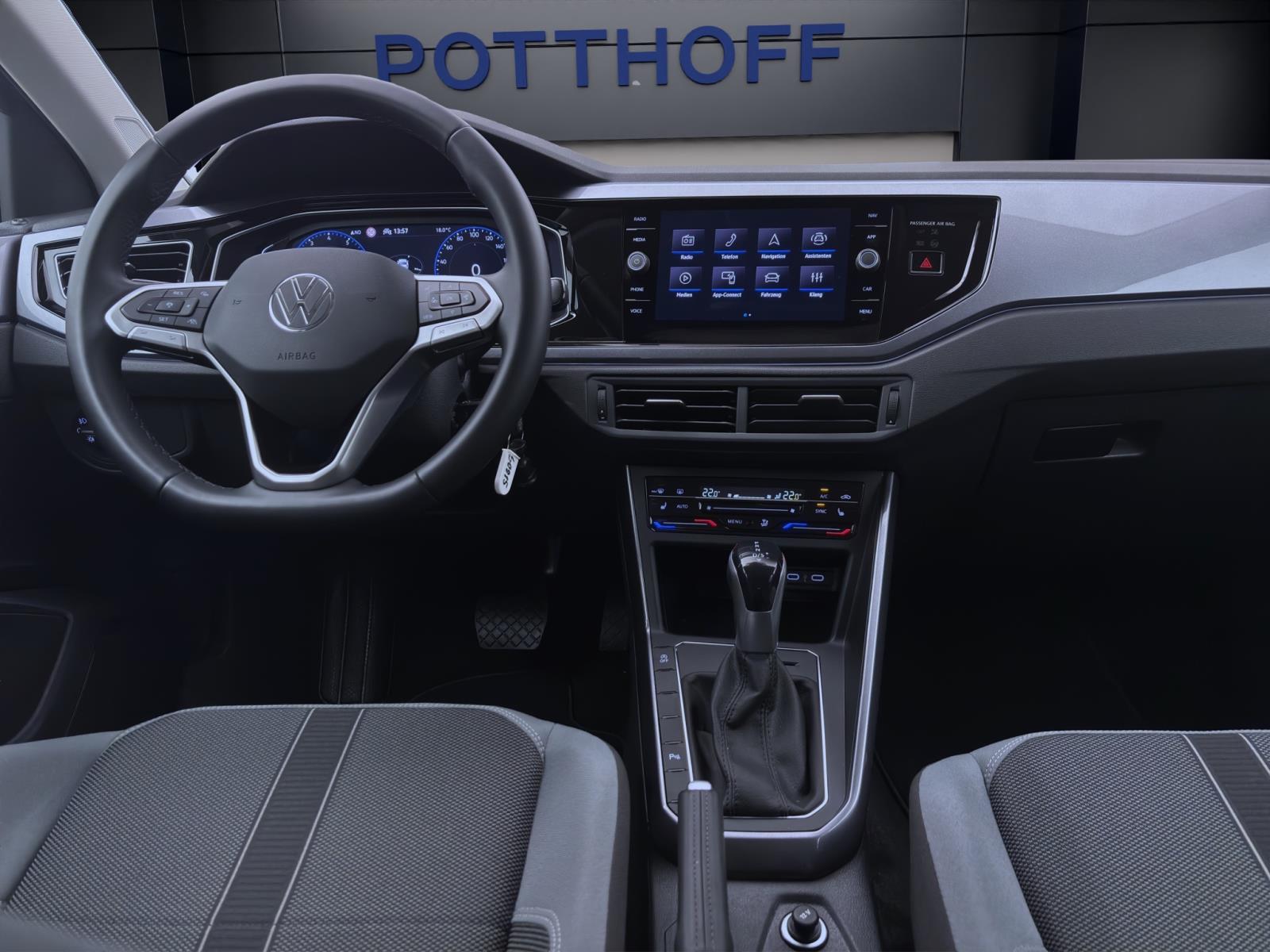 Volkswagen Polo 1.0 TSI DSG STYLE NAVI LED SITZHZG PDC