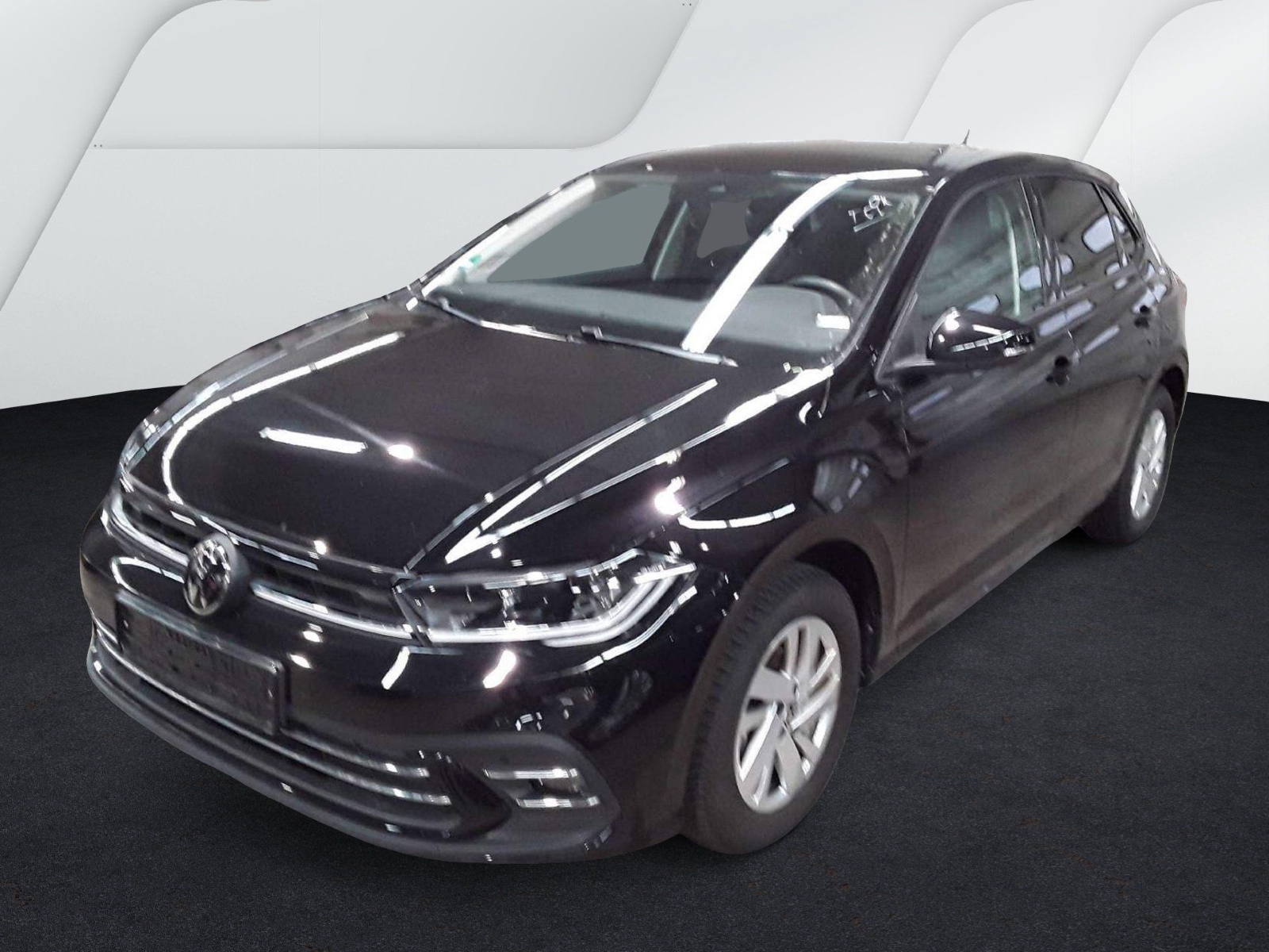 Volkswagen Polo 1.0 TSI DSG STYLE NAVI IQ.LIGHT SITZHZG PDC