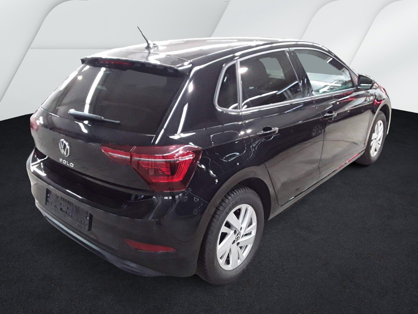 Volkswagen Polo 1.0 TSI DSG STYLE NAVI IQ.LIGHT SITZHZG PDC