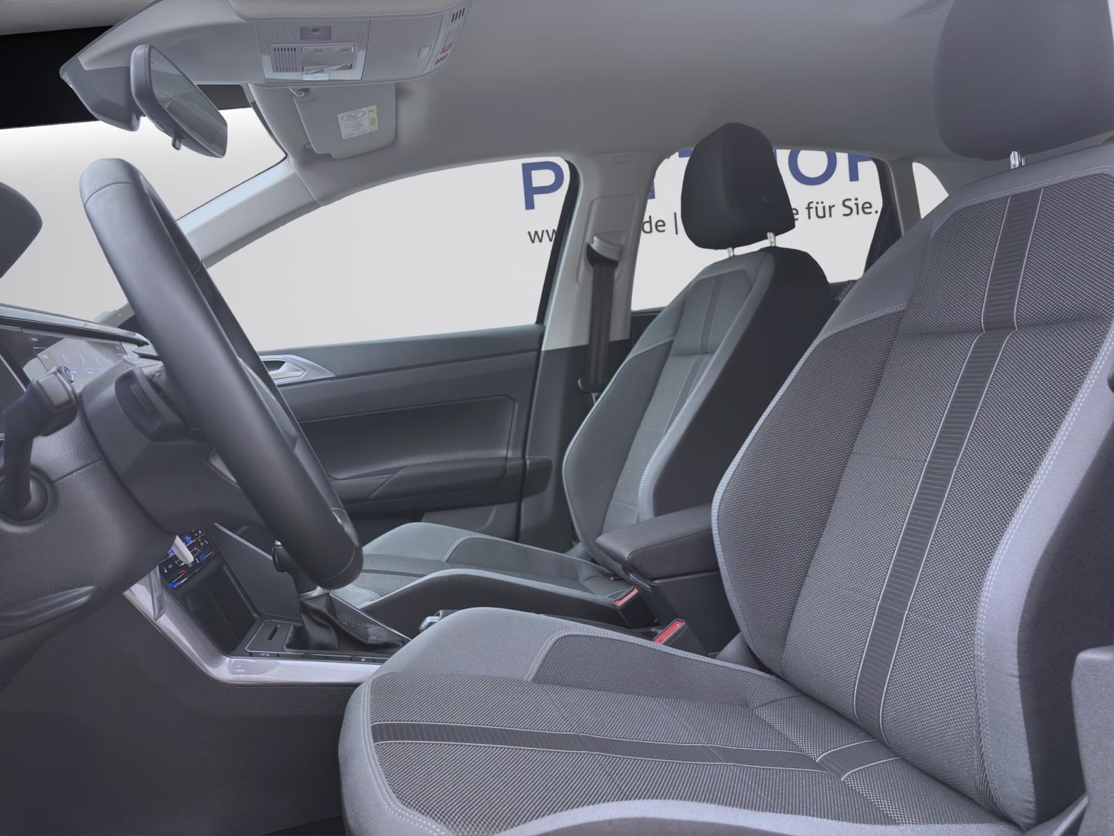 Volkswagen Polo 1.0 TSI DSG STYLE NAVI IQ.LIGHT SITZHZG PDC